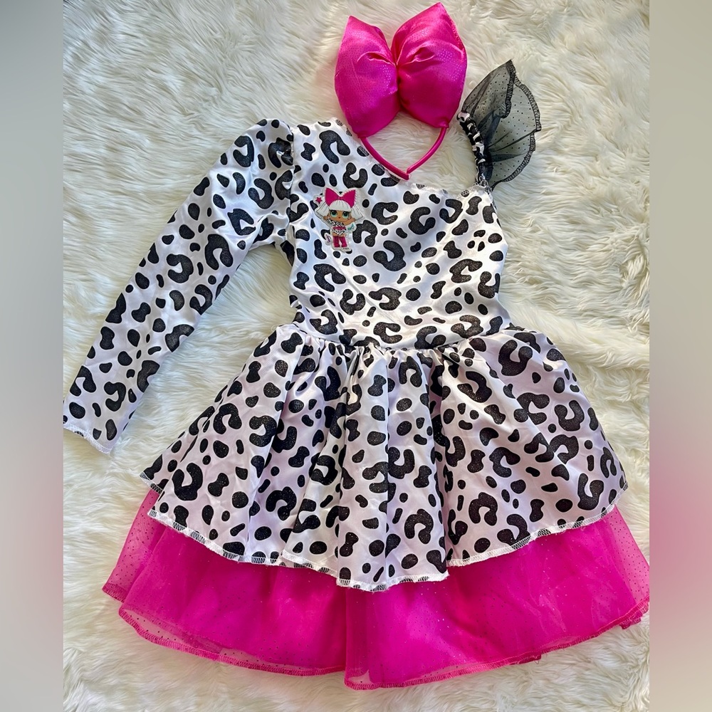LOL Surprise Doll, Halloween Costume for Girl, Size S/P (4-6X), Good condition.